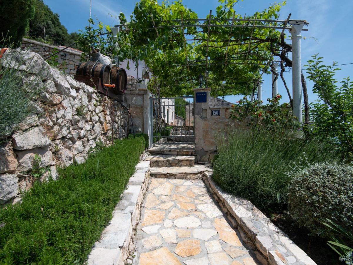 Villa Anita By Interhome Вигани Екстериор снимка